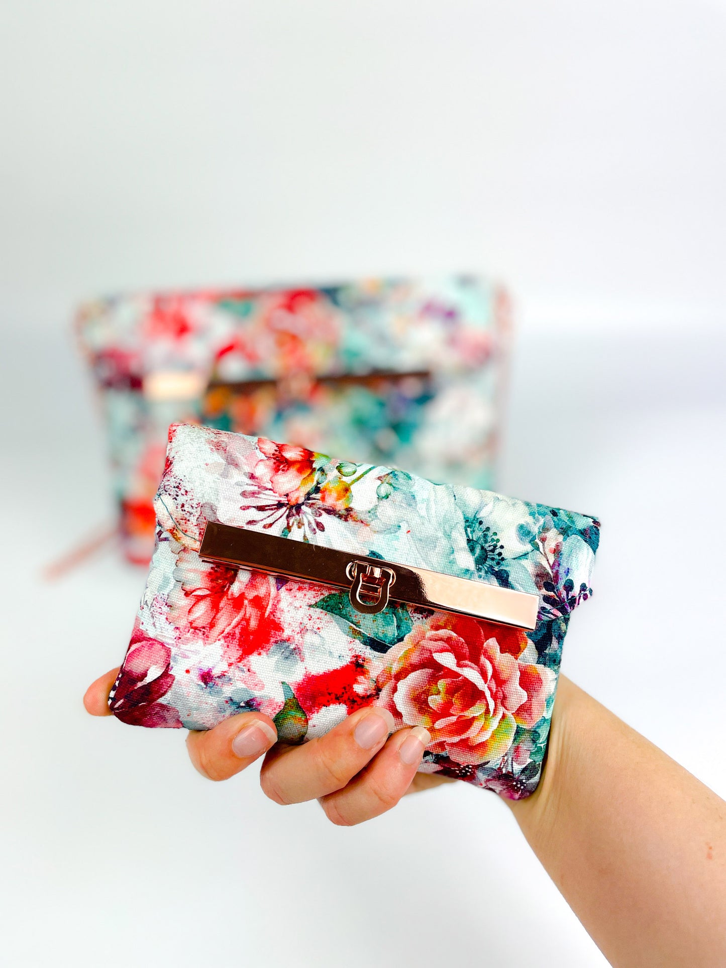 Faro Foldover Clutch - Two Sizes - PDF Sewing Pattern